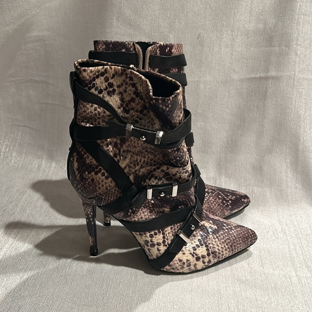 Guess Pointed Toe Snake Skin Stilettos - image 5